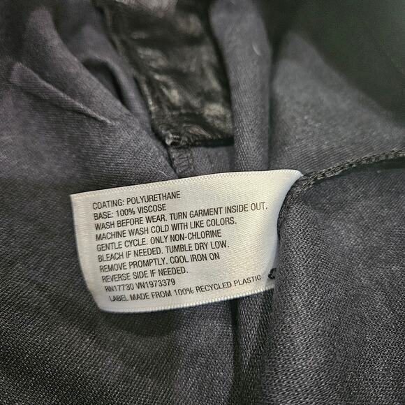 Art Class Girl's Medium (7/8) Faux Leather Skirt - Picture 4 of 4